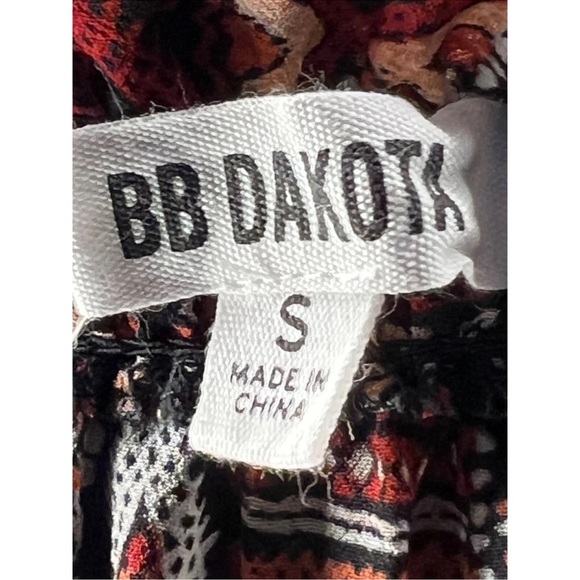 BB Dakota Red and Black Tribal Print Ruffled Trim Sundress w Smock Elastic Waist - Picture 3 of 16